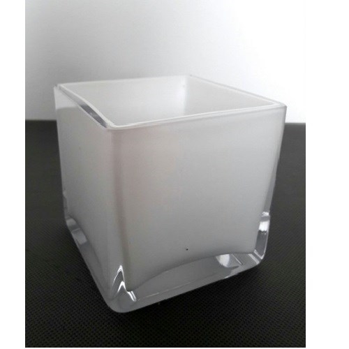 Ваза стеклянная Куб L10 W10 H10 см белая - фото 38496