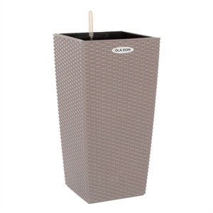 {{productViewItem.photos[photoViewList.activeNavIndex].Alt || productViewItem.photos[photoViewList.activeNavIndex].Description || 'Кашпо с автополивом Ola Dom CUBIS Rattan-40, 31 л'}}